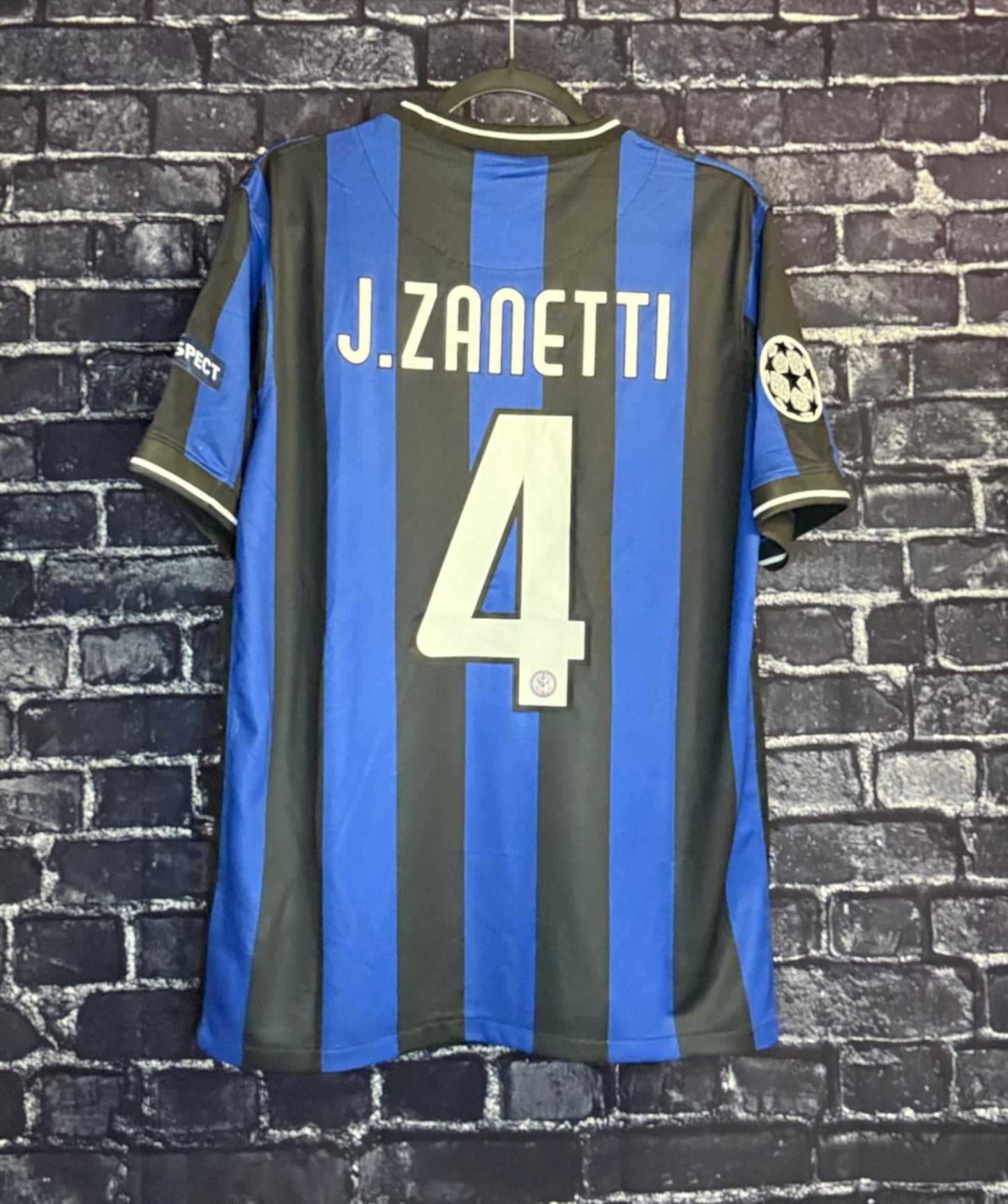 Inter Milan 2010 Champions League Final - Javier Zanetti (L)