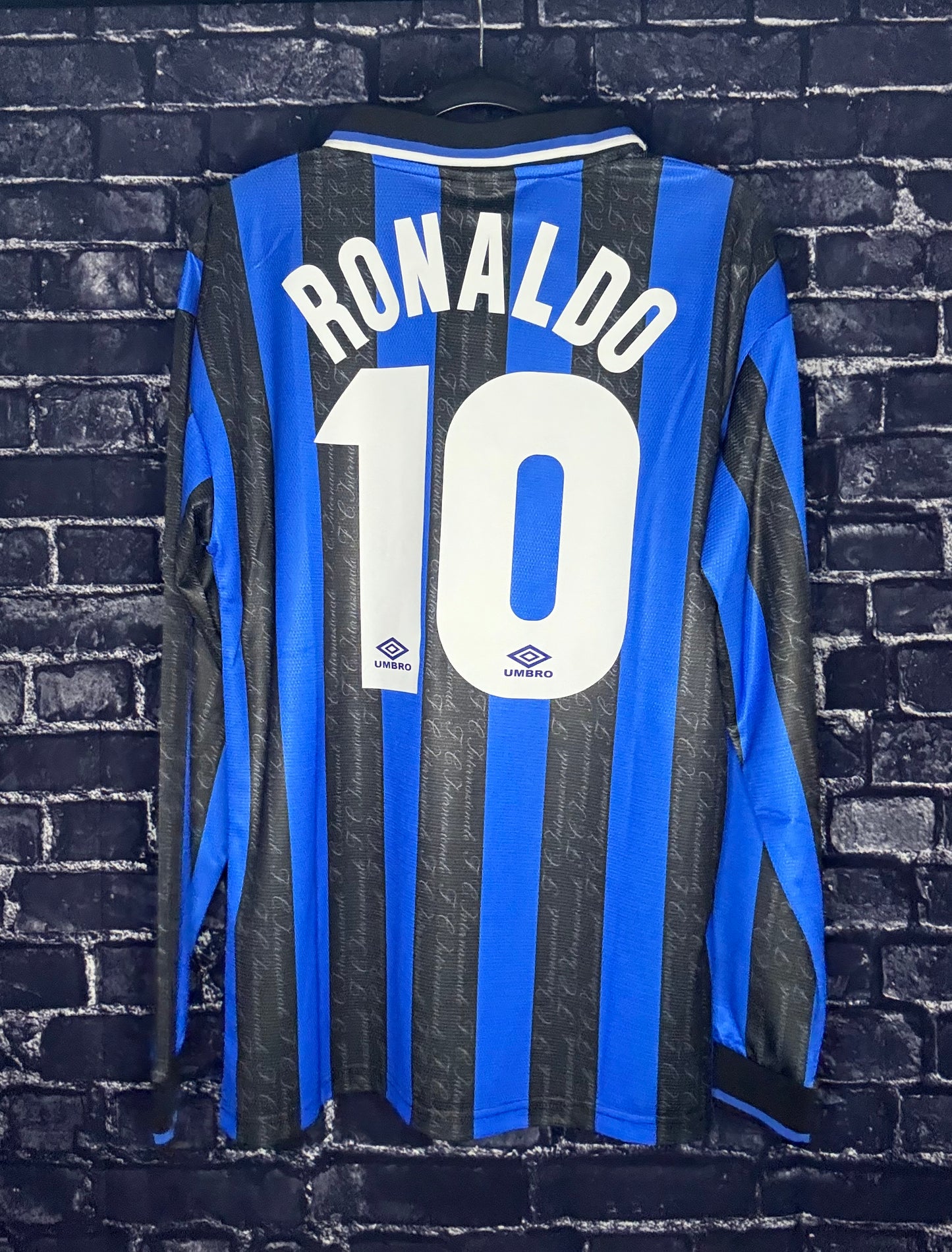 Inter Milan 1997/98 Home - Ronaldo (L)