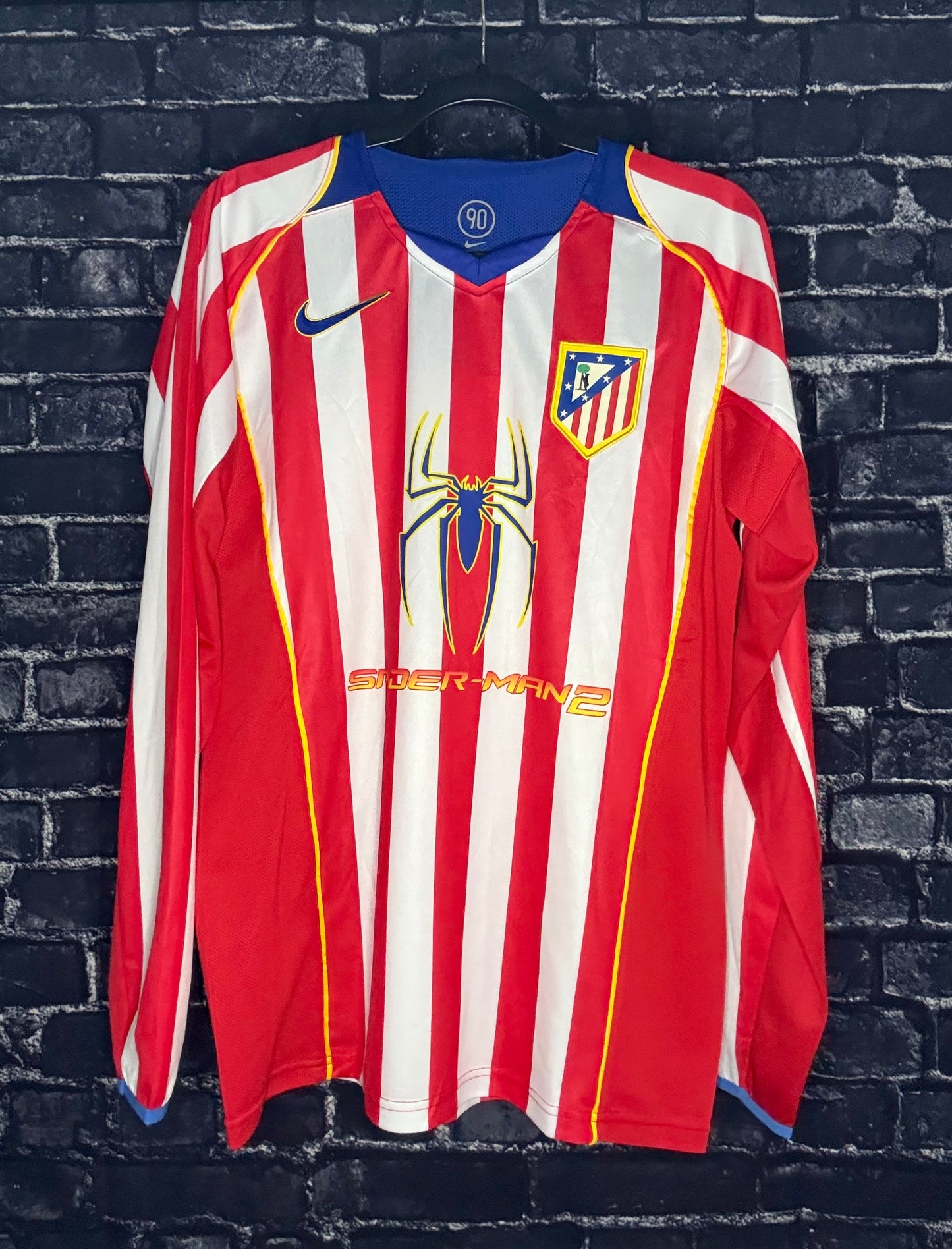 Atletico Madrid 2004/05 Home - Fernando Torres (L)