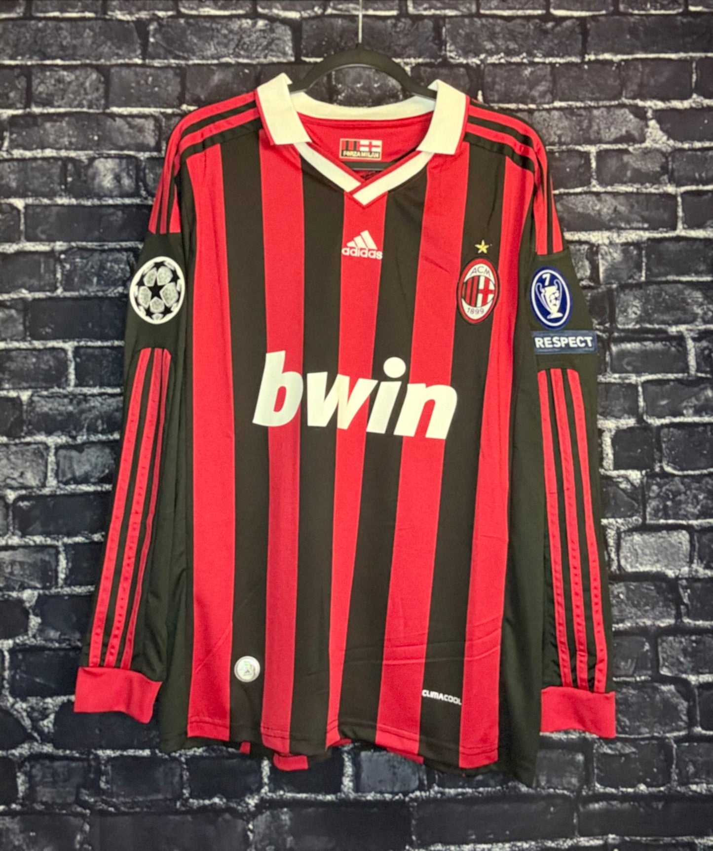 AC Milan 2009/10 Home - Ronaldinho (L)